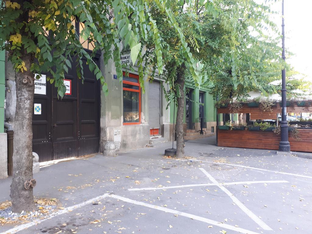 Apartment Milijana Subotica Exterior photo